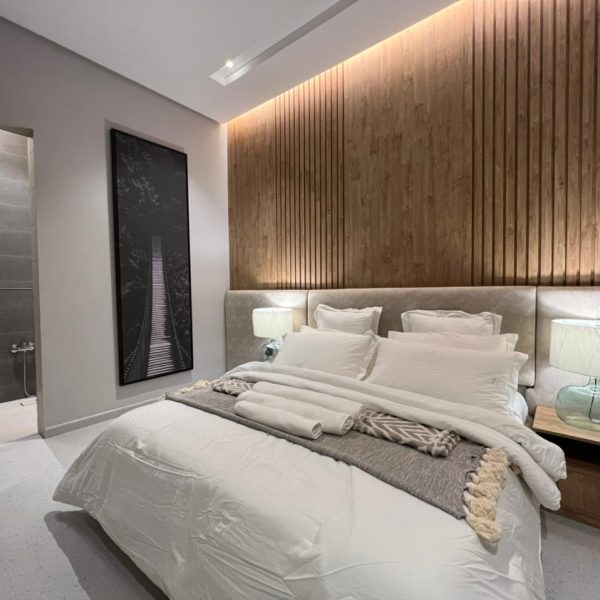 679d1169 5beb 4446 8b96 62e3c51e4d74 600x600